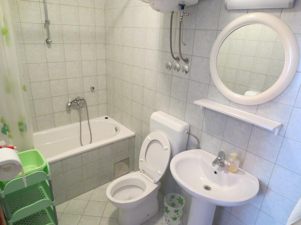 Apartments Kovacic Omis Phòng bức ảnh