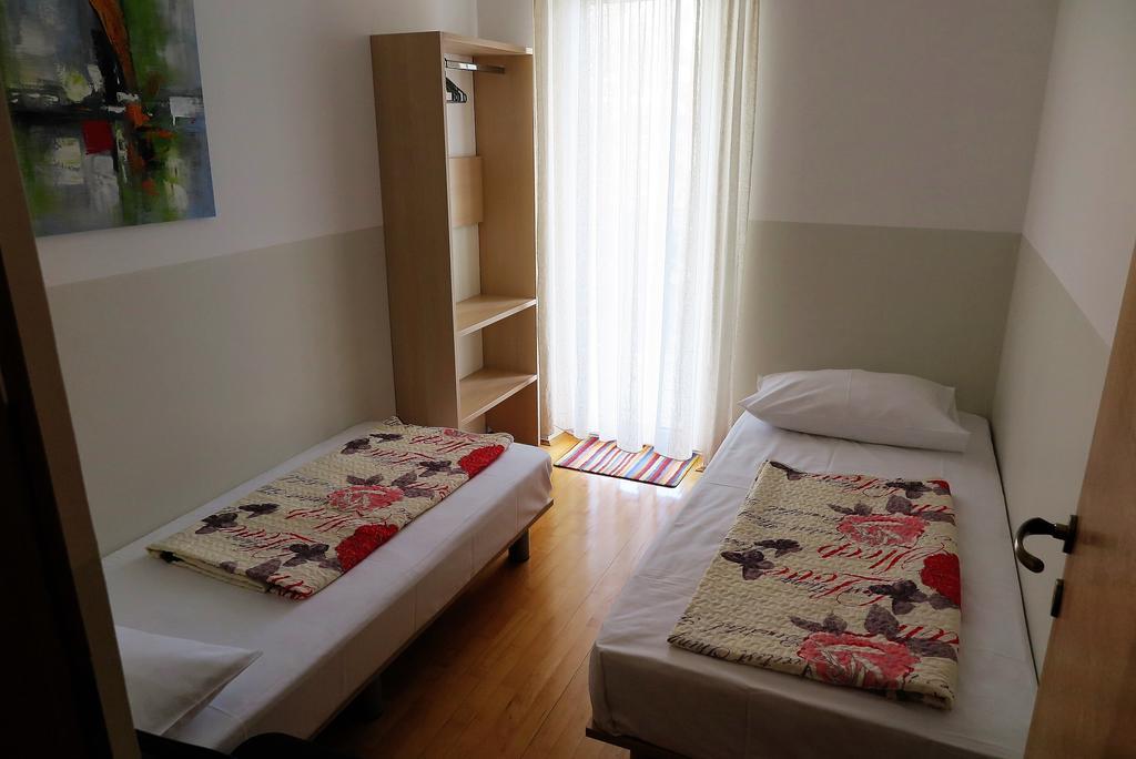 Apartments Kovacic Omis Ngoại thất bức ảnh